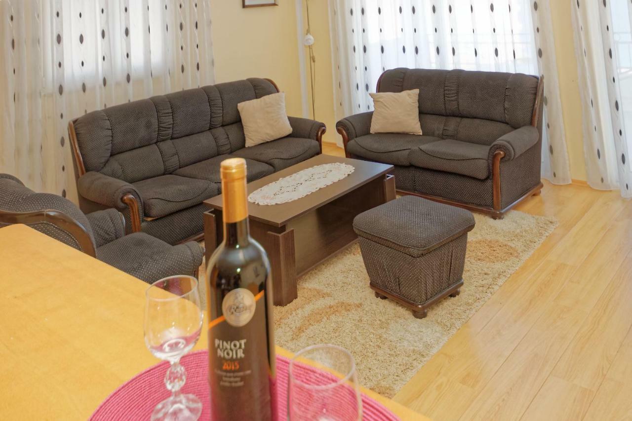 Apartments Ajla อัตเจฮะห์ ภายนอก รูปภาพ