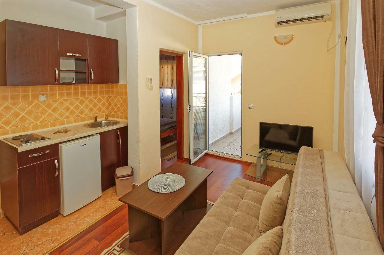 Apartments Ajla อัตเจฮะห์ ภายนอก รูปภาพ