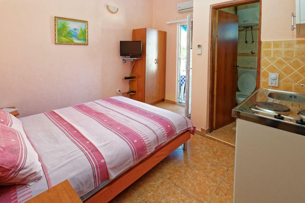 Apartments Ajla อัตเจฮะห์ ภายนอก รูปภาพ