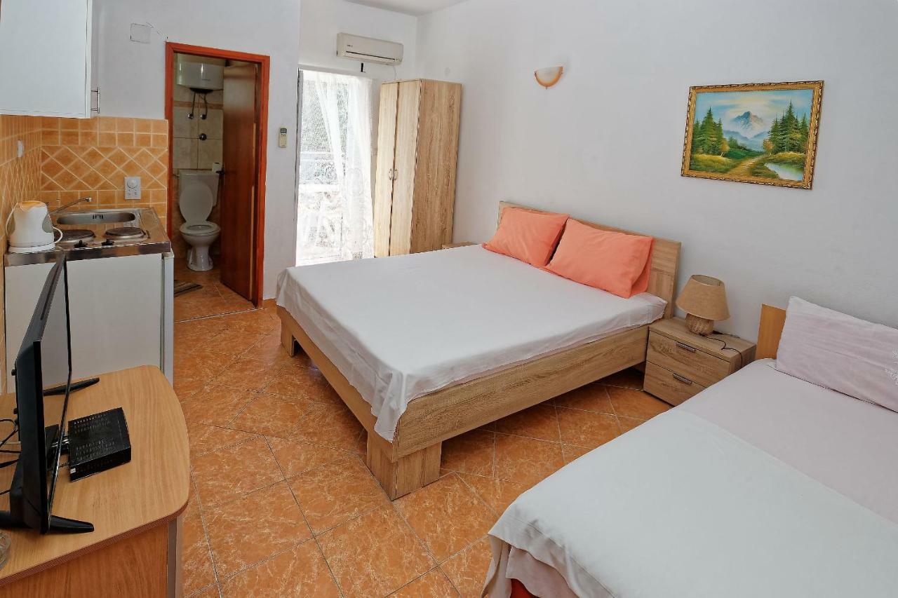 Apartments Ajla อัตเจฮะห์ ภายนอก รูปภาพ