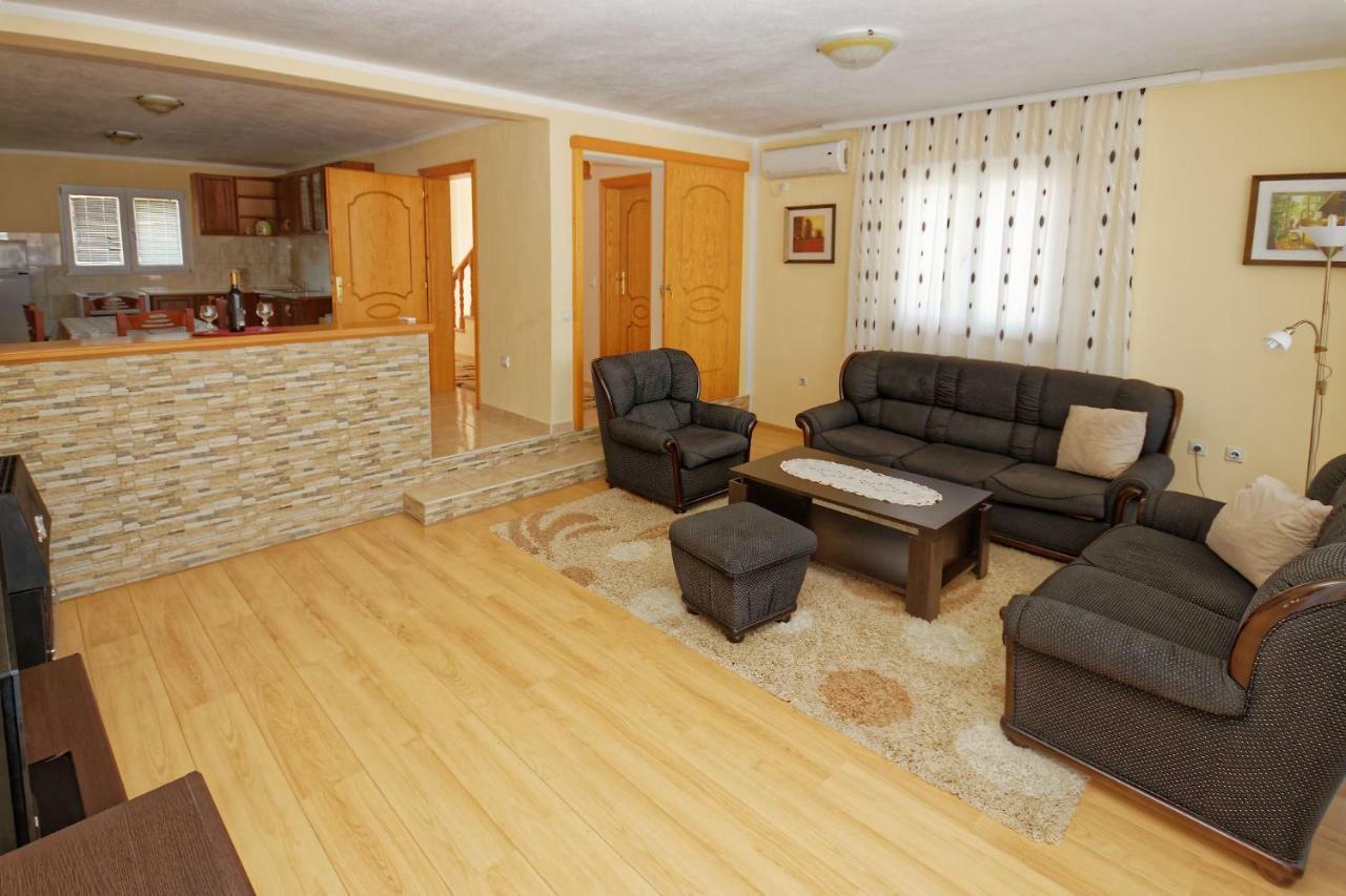 Apartments Ajla อัตเจฮะห์ ภายนอก รูปภาพ