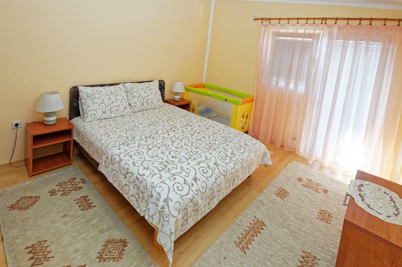 Apartments Ajla อัตเจฮะห์ ภายนอก รูปภาพ